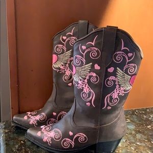 Roper Girls heart and wing boots